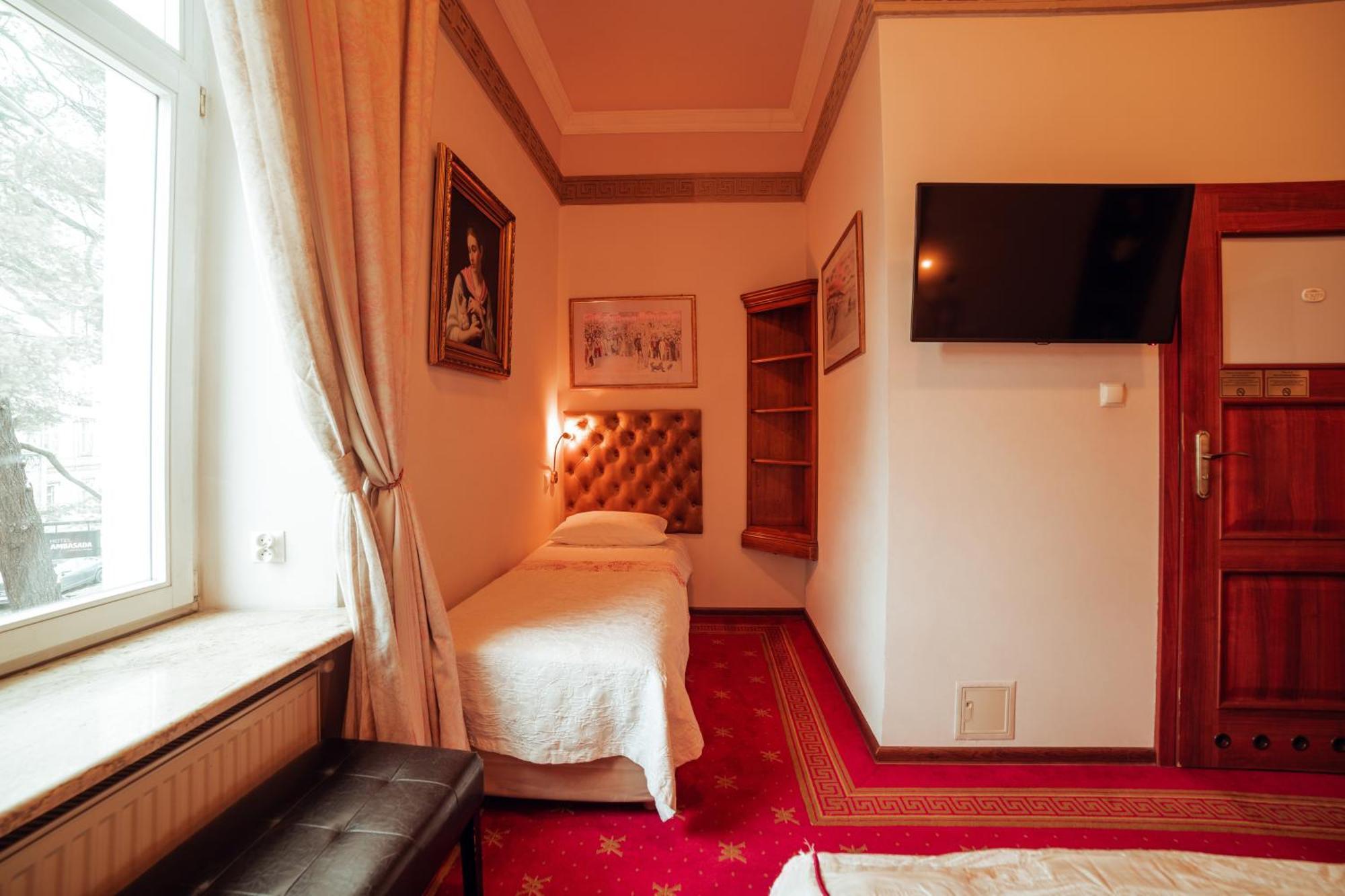 Hotel Ambasada Boleslawiec بوليسلافيتش المظهر الخارجي الصورة